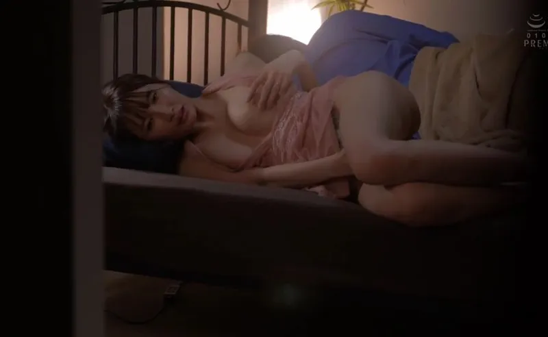 đưa sếp say xỉn về nhà, cậu nhân viên trúng độc đắc húp được cô vợ tiền bối xinh dâm